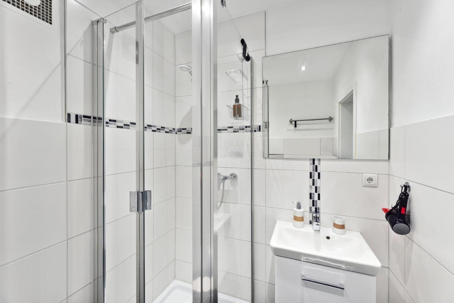 Sali Homes - Charming Studio Apartment In Heart Of Bayreuth With Balcony Екстер'єр фото